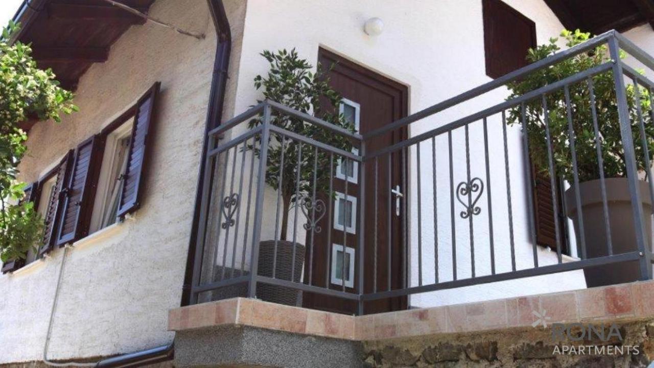 Apartment Follow Me Opatija Exteriör bild